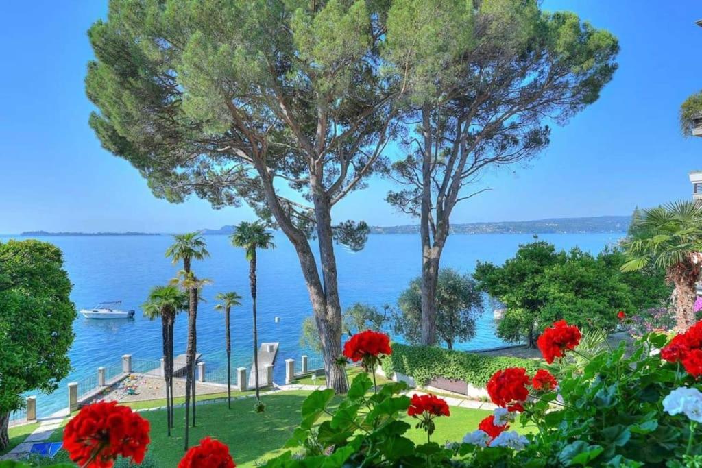 Appartamento 33 Rose Gardone Riviera Buitenkant foto